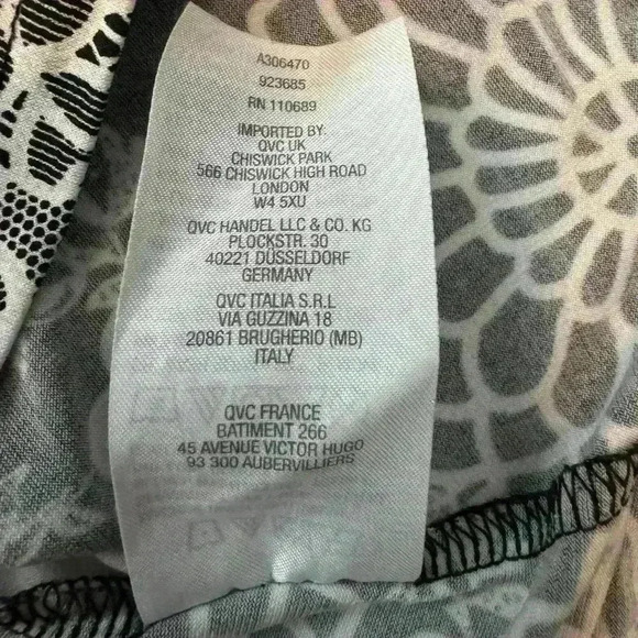 Attitudes by Renee Como Jersey SET OF TWO Solid and Printed Tanks Size L Floral - Picture 5 of 13